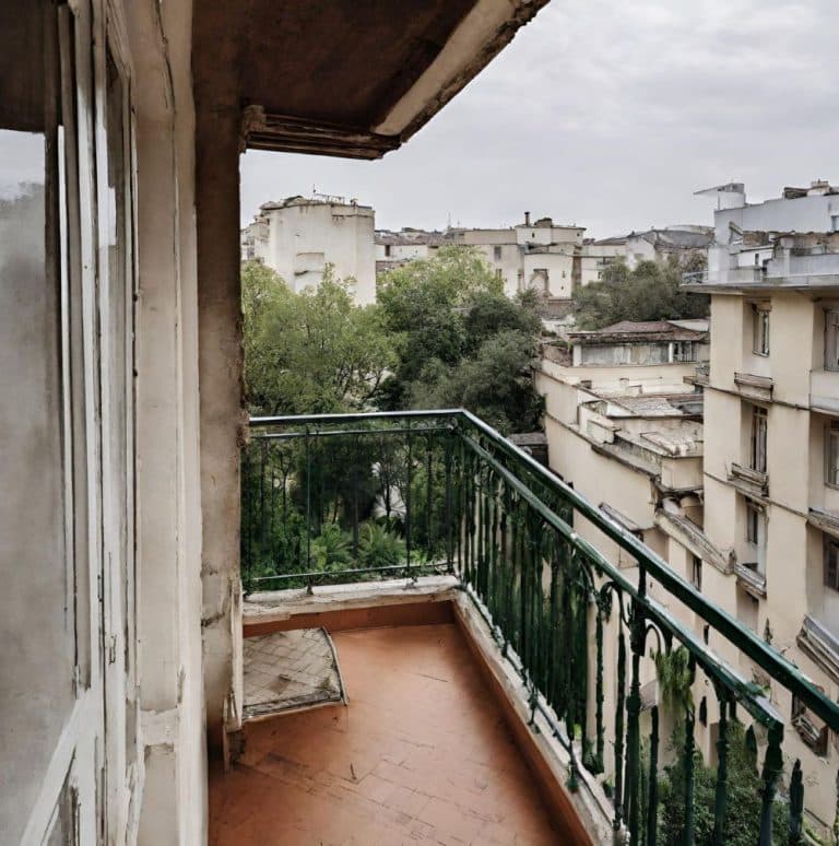 DIY: 12 beliebte WPC Terrassenfliesen für Balkon und Terrasse zum selbst verlegen